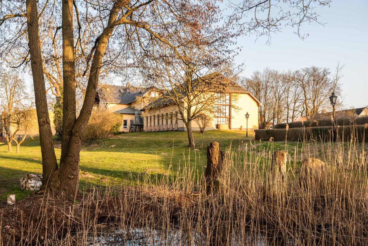 Klostergartenhotel Marienfliess Stepenitz エクステリア 写真