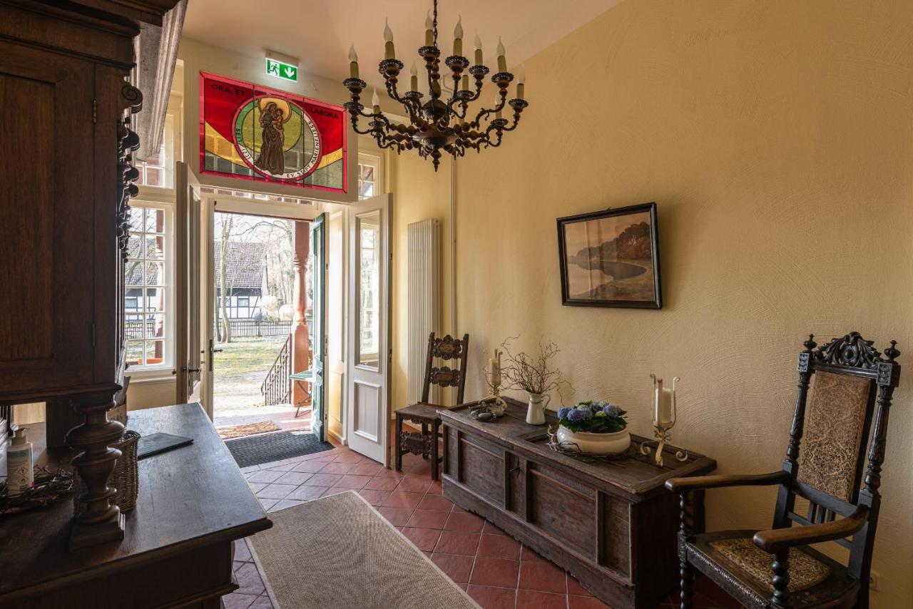Klostergartenhotel Marienfliess Stepenitz エクステリア 写真